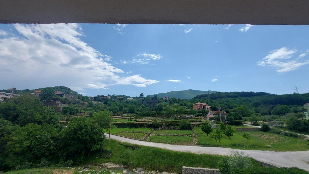 Apartman Nature Zvecanje Εξωτερικό φωτογραφία